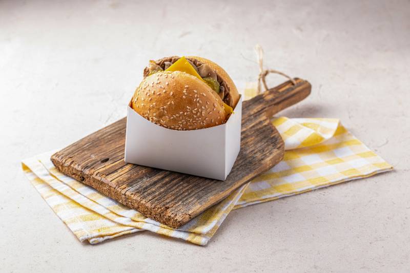 BBQ Soslu Mushroom Grilled Burger